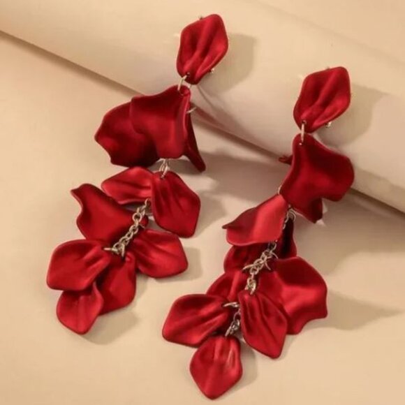 Red Rose Petal Long Earrings - Picture 4 of 4